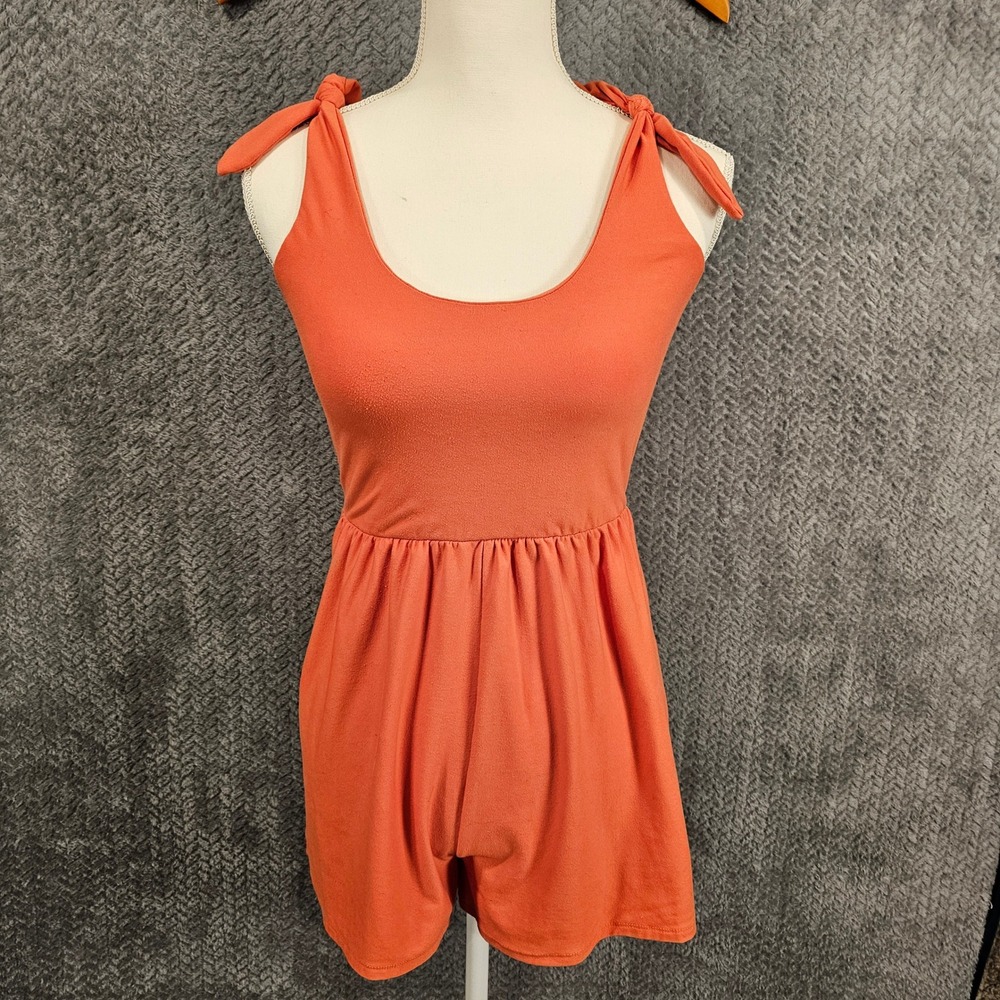 So Womens XS Orange Tie Shoulder Scoop Neck Elastic Waist Stretch Romper RN73277